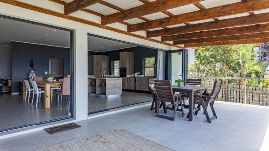 3 Bedroom Property for Sale in Whale Rock Heights Western Cape